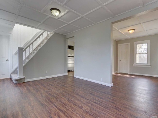 Building Photo - 56 1st Ave