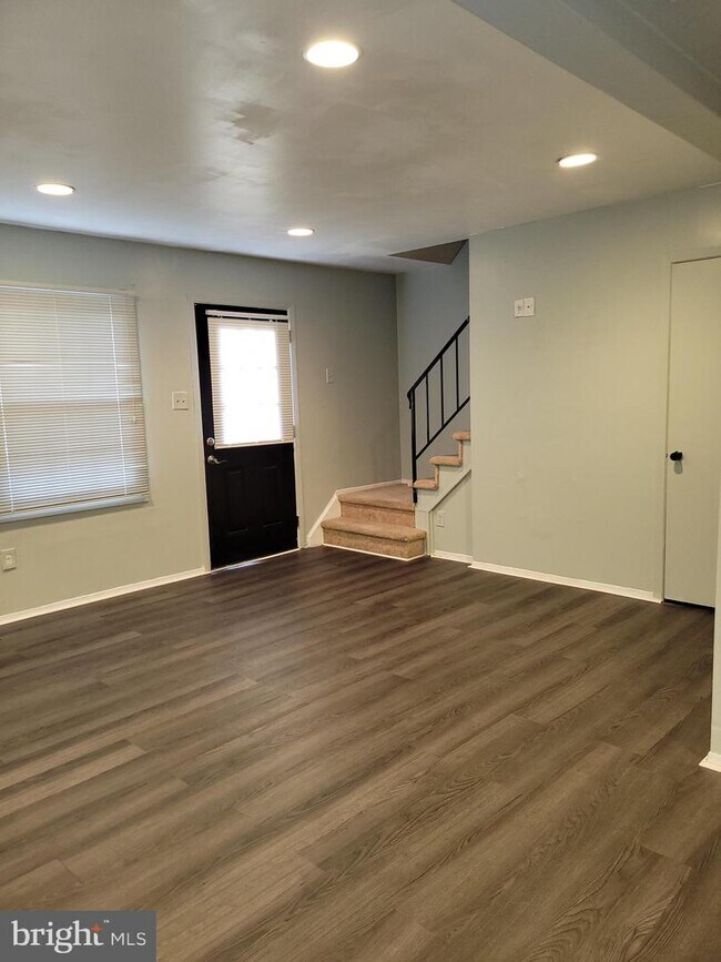 8 Rutledge Pl, Willingboro, NJ 08046 Townhome Rentals in Willingboro