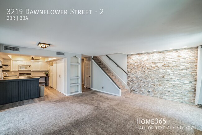 Building Photo - Beautiful 2-story, 2 bedroom w/ community ...