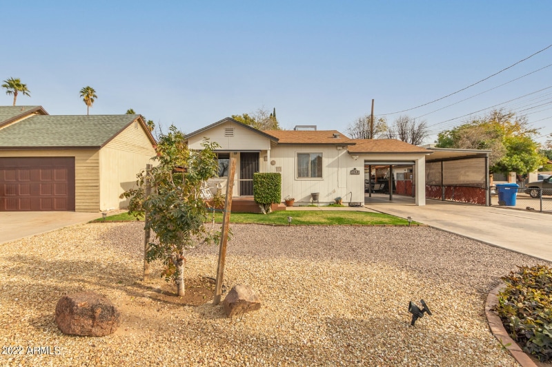 Primary Photo - 253 N Lebaron