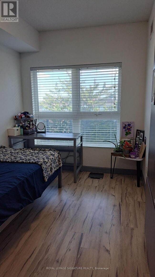 Building Photo - 258B Sunview St