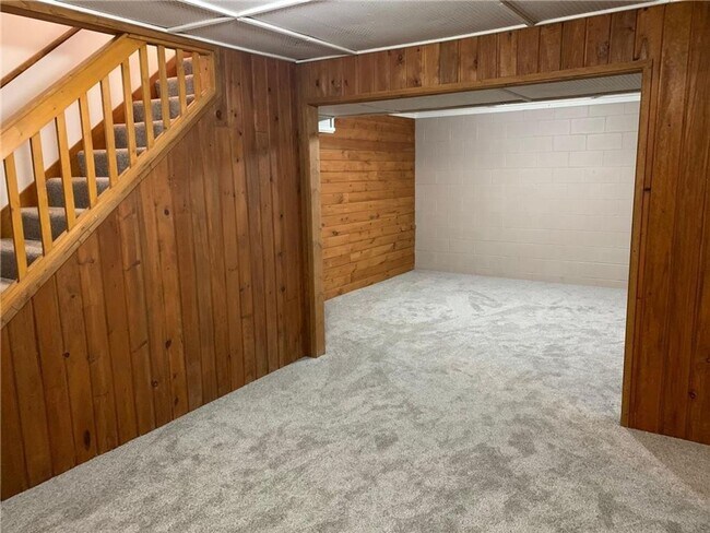 Foto del edificio - 4 Bedrooms, 2 Bathrooms Single Family Home in Baxter, MN 2 car garage, on a large corner lot