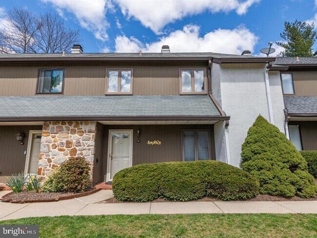 Foto del edificio - 114 Pinecrest Ln