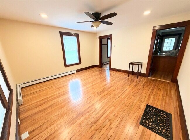 Foto del edificio - 38 A St