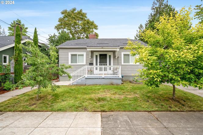 Foto principal - 225 NE Morgan St