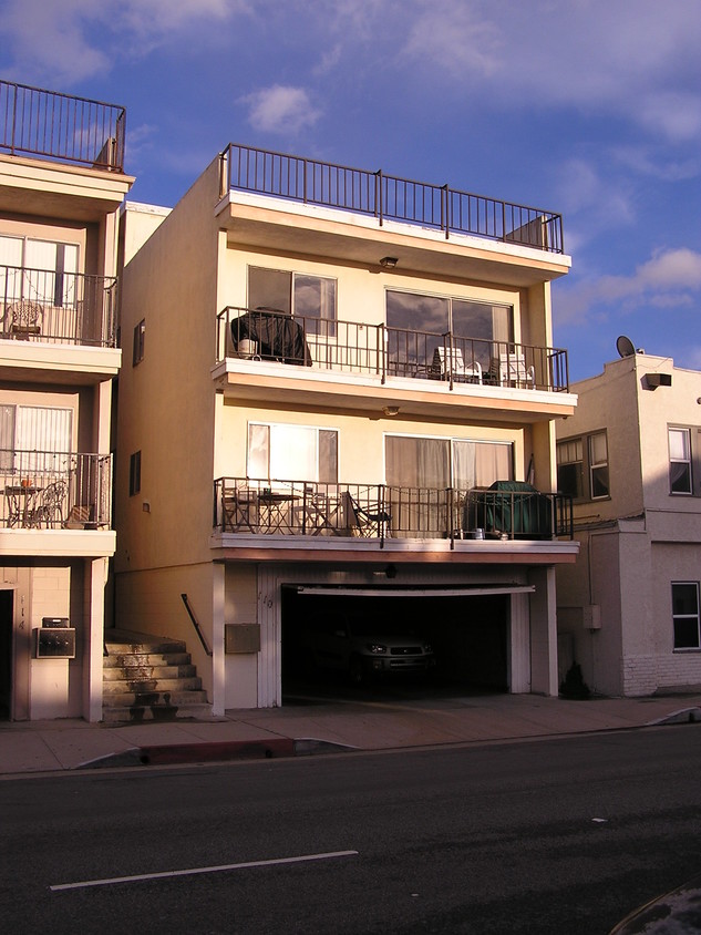 Apartments Near Hermosa Beach