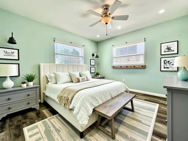 Foto del edificio - 528 E Center St