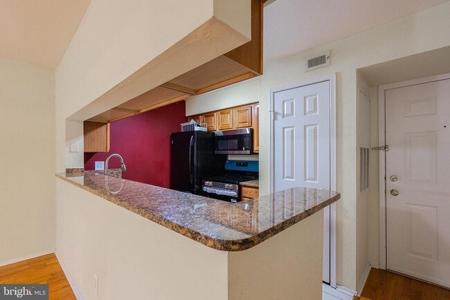 Building Photo - 3309 Wyndham Cir