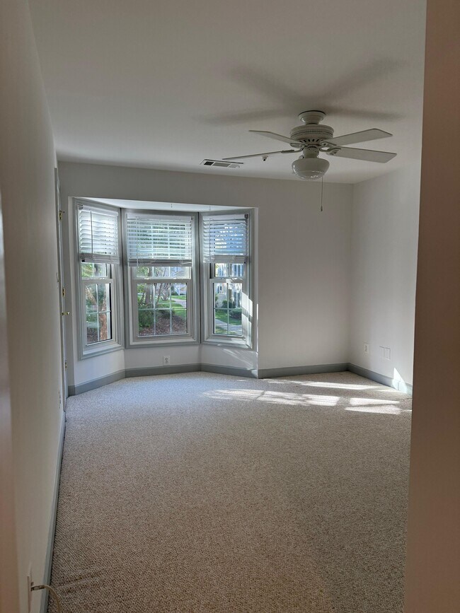 Foto del edificio - 12221 Fairfield House Dr