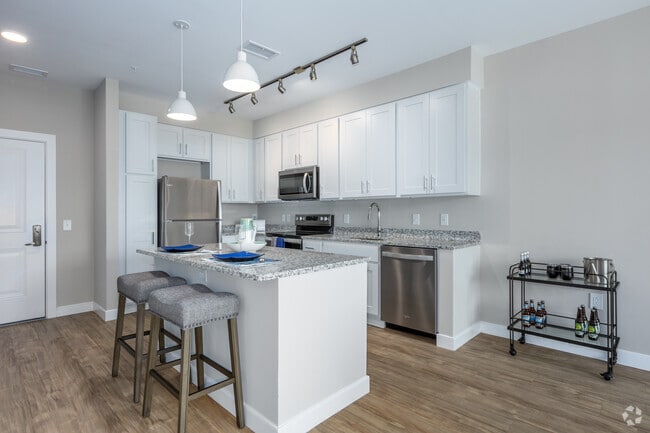 1BR, 1BA - 712SF - Vesta Parkside