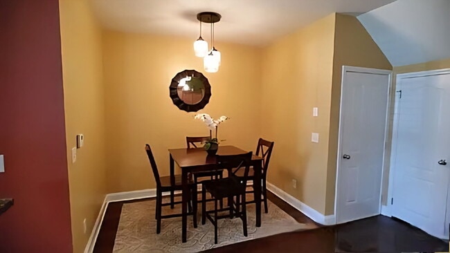 Foto del edificio - 2716 Nashboro Blvd