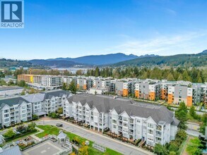 Building Photo - 3142 St Johns St