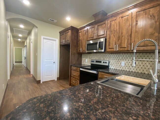 Foto del edificio - 105 Sabine Ave. #B