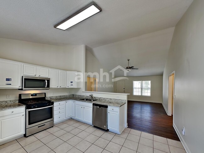 Building Photo - 1234 Piney Church Rd