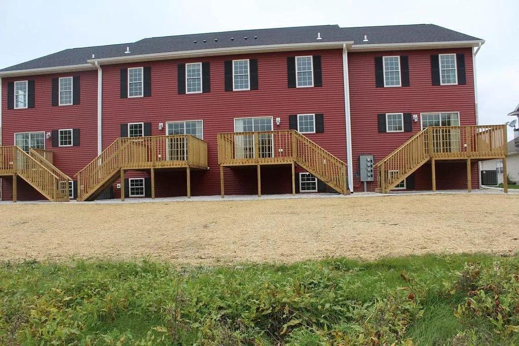 2923 Kentville Dr, Sun Prairie, WI 53590 Townhome Rentals in Sun