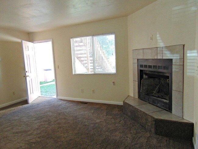 Foto del interior - 2609 E Dale Street