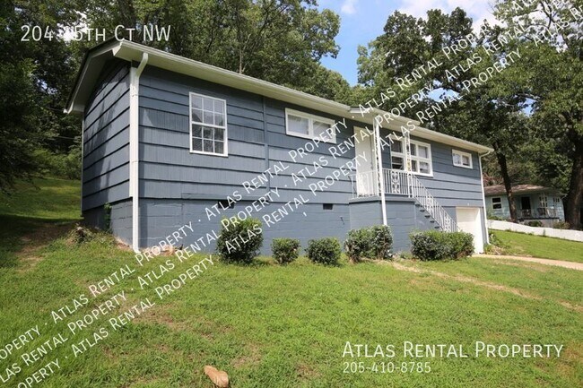 Building Photo - 204 15th Ct NW