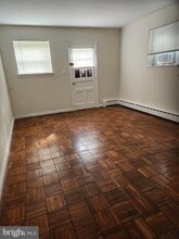 Building Photo - 8201 Houston Ct