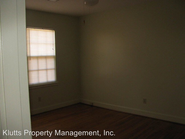 Foto del edificio - 3025 Amity Garden Ct