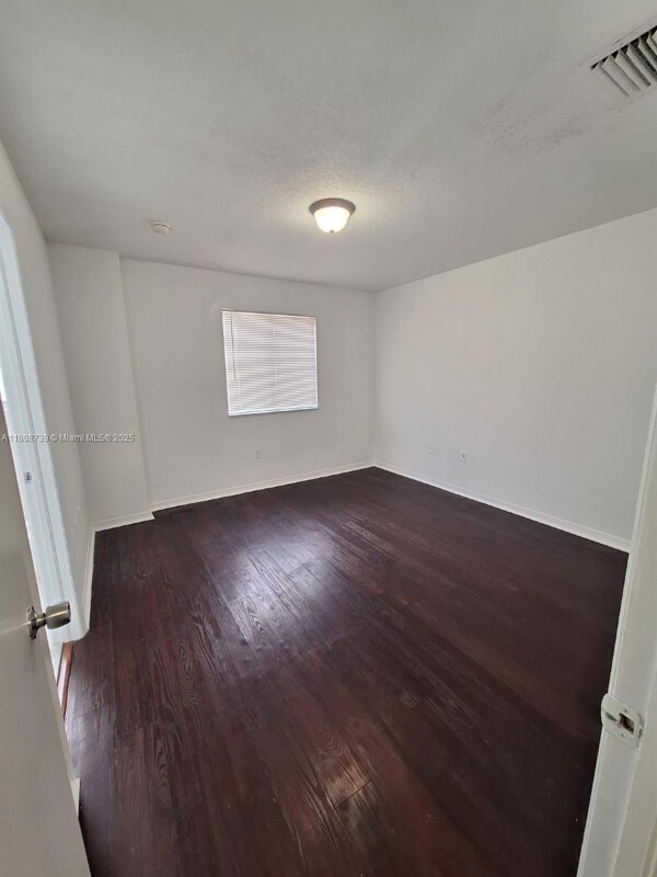 Foto del edificio - 1654 SE 31st Ct