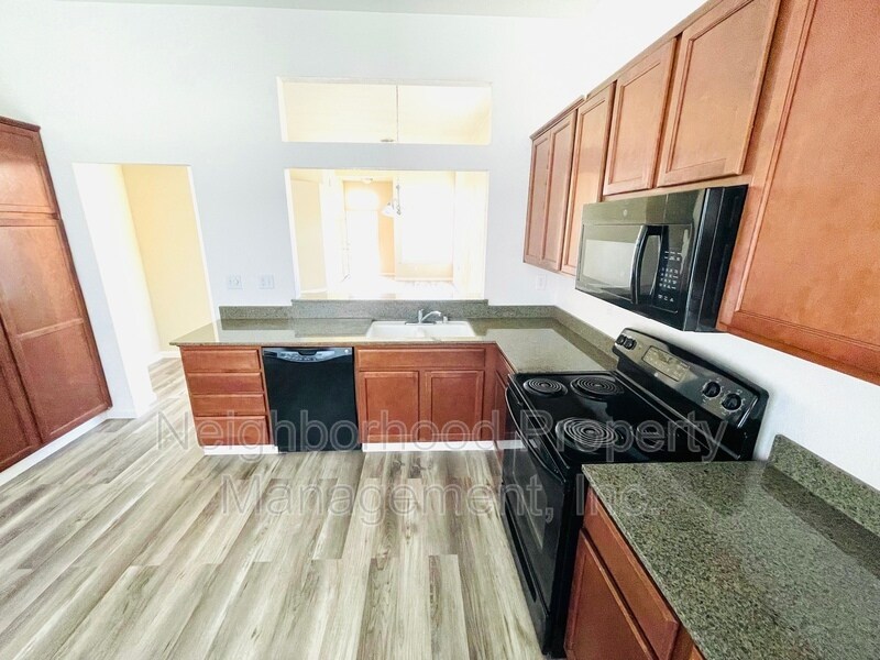 Foto del edificio - 6620 N Katy Ln