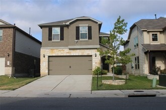 Building Photo - 13902 Ilex Dr