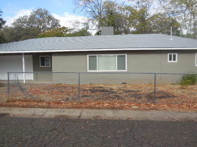 Foto del edificio - FAMILY HOME IN THE ENTERPRISE AREA IS WAIT...