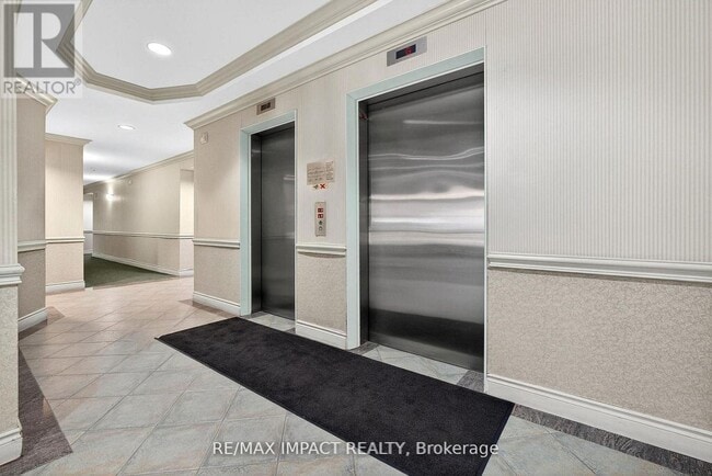 Photo du bâtiment - 10 Dayspring Cir