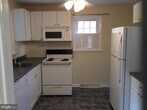 Primary Photo - 128 Fox Dr