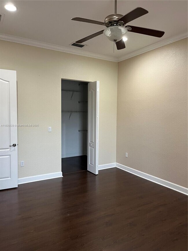 Foto del edificio - 14626 SW 5th St