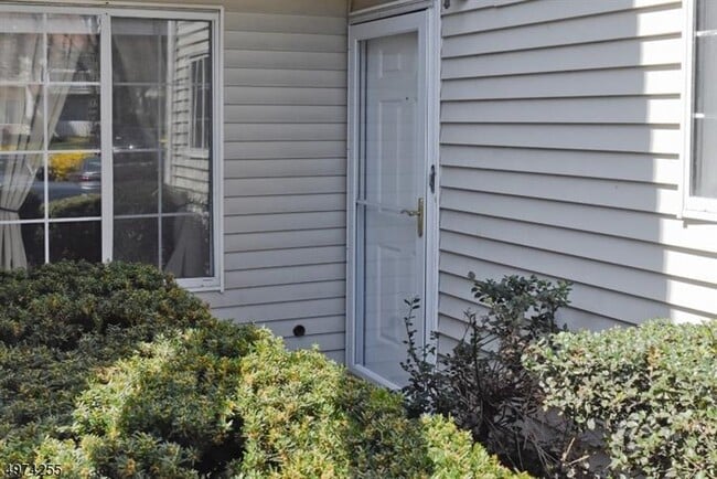 Foto del edificio - 95 Sage Ct