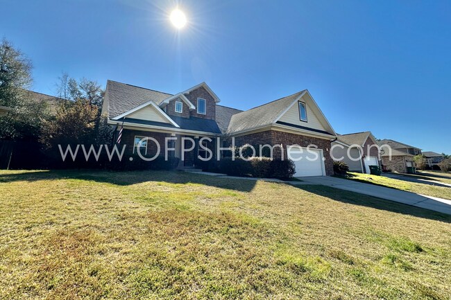 Foto del edificio - AVAILABLE IN AUG! 5BR/3BA IN S. CRESTVIEW