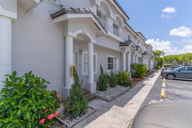 Foto del edificio - 14231 SW 120th Ct