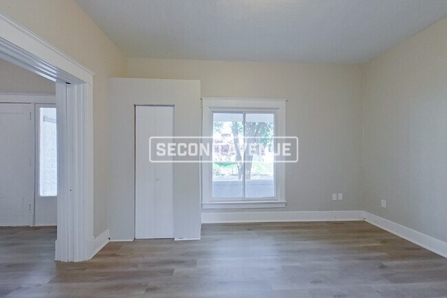 Building Photo - 649 S 41st ST
