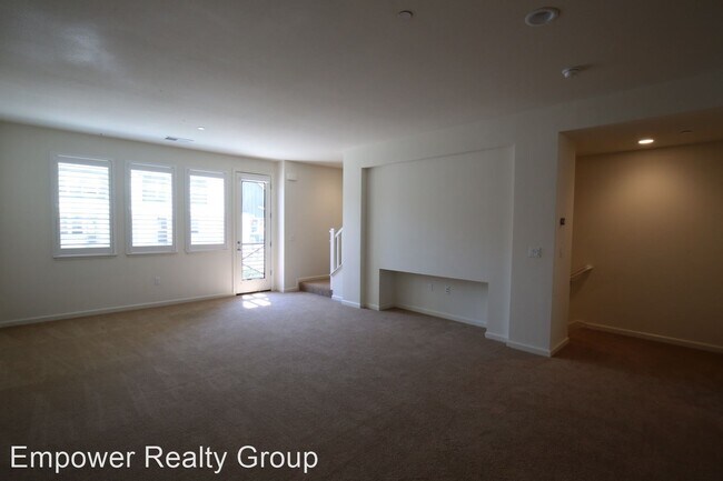 Building Photo - 4 br, 3.5 bath House - 4059 Dobbins Loop