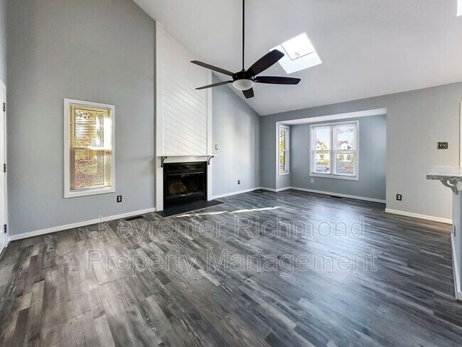 Building Photo - 6139 Stockade Ct