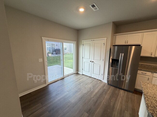 Foto del edificio - 3204 NW Greenwood St