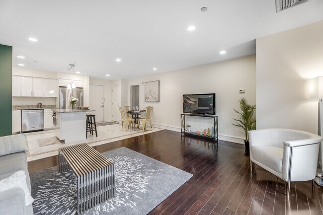 Foto del edificio - 310 Cliff Ln