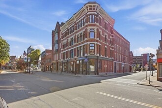 Building Photo - 219 Central St