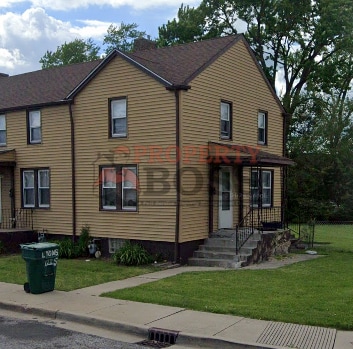 Primary Photo - 1225 Lyons St