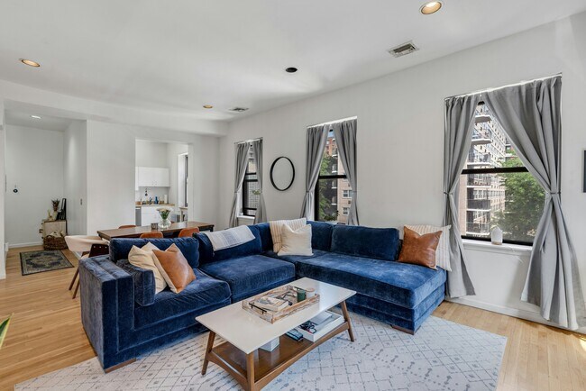 Foto del edificio - 300 Hudson St