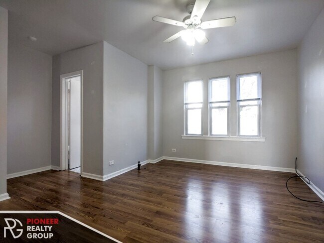 Building Photo - 5710 N Winthrop Ave