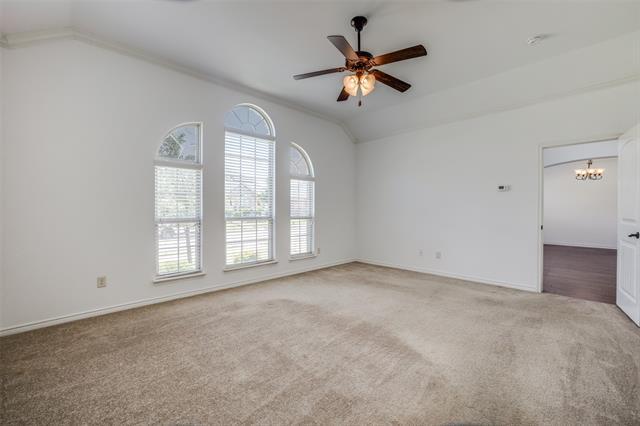 Foto del edificio - 1385 White Water Ln