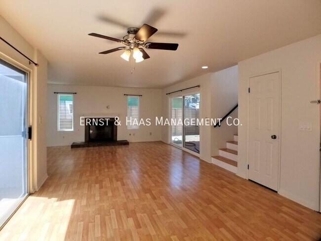Building Photo - 3824 Golden Ave