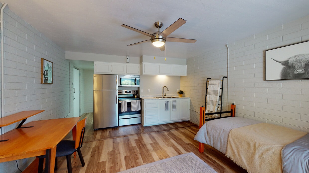 Photo - Sahara Apartments