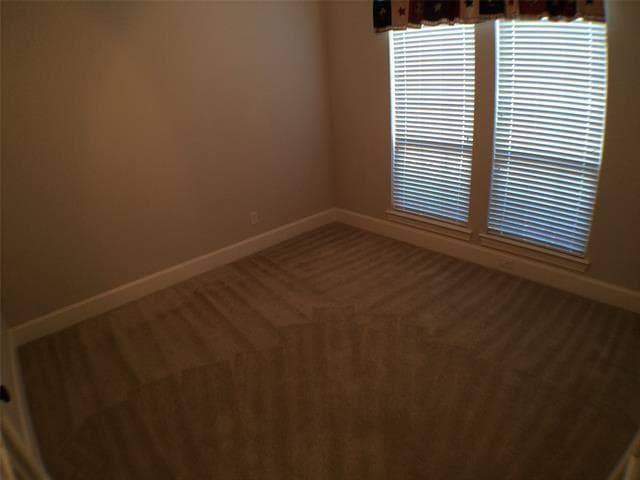 Building Photo - 447 Dry Canyon Dr