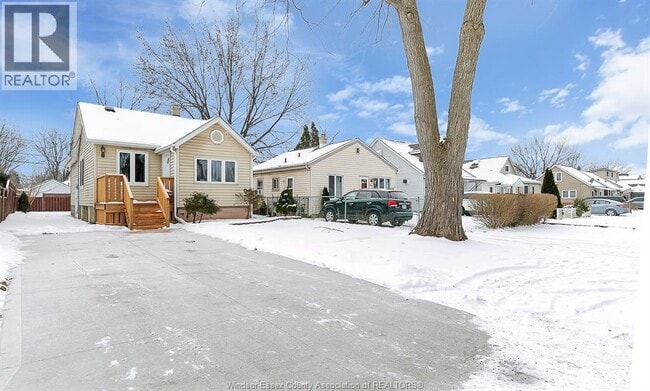 Photo du bâtiment - 687 Stanley St