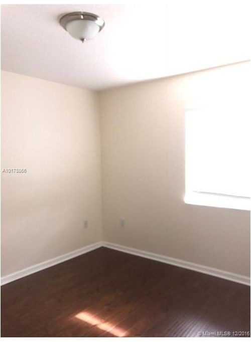 Foto principal - 13390 SW 143rd Ter