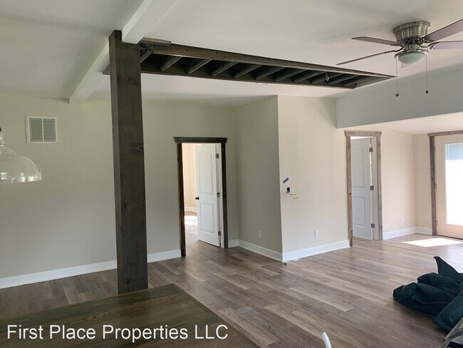 Building Photo - 4 br, 1 bath House - 3269 Fords Mill Rd.