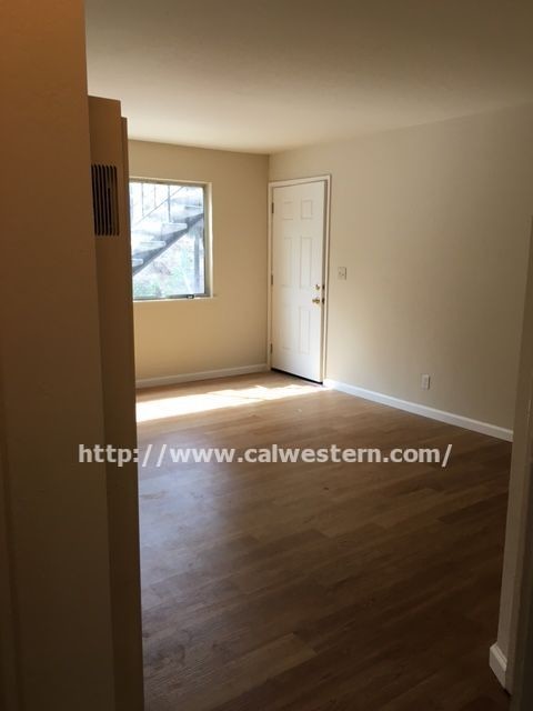 Foto del edificio - 724 S 8th St